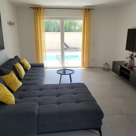 Haus Dalmatia With Heated Pool Διαμέρισμα Bibinje Εξωτερικό φωτογραφία