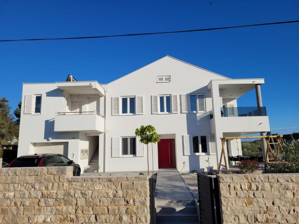 Haus Dalmatia With Heated Pool Διαμέρισμα Bibinje Εξωτερικό φωτογραφία